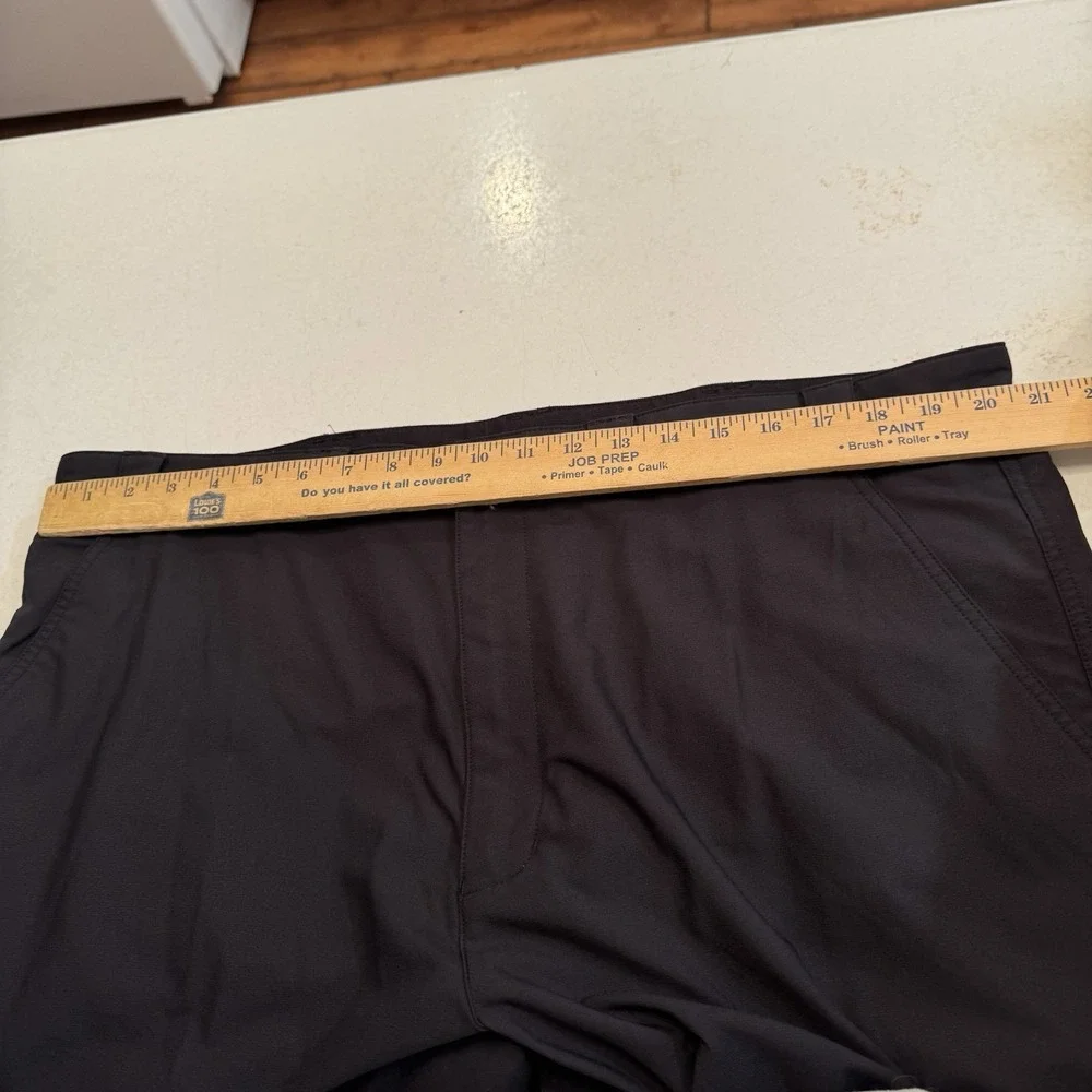 Duluth Trading‎ Co Pants men's 41x26.5 Zip Back PocketsRelaxed Fit